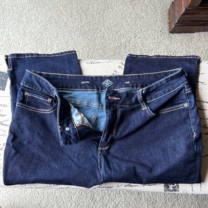 St John’s bay capri size 14p